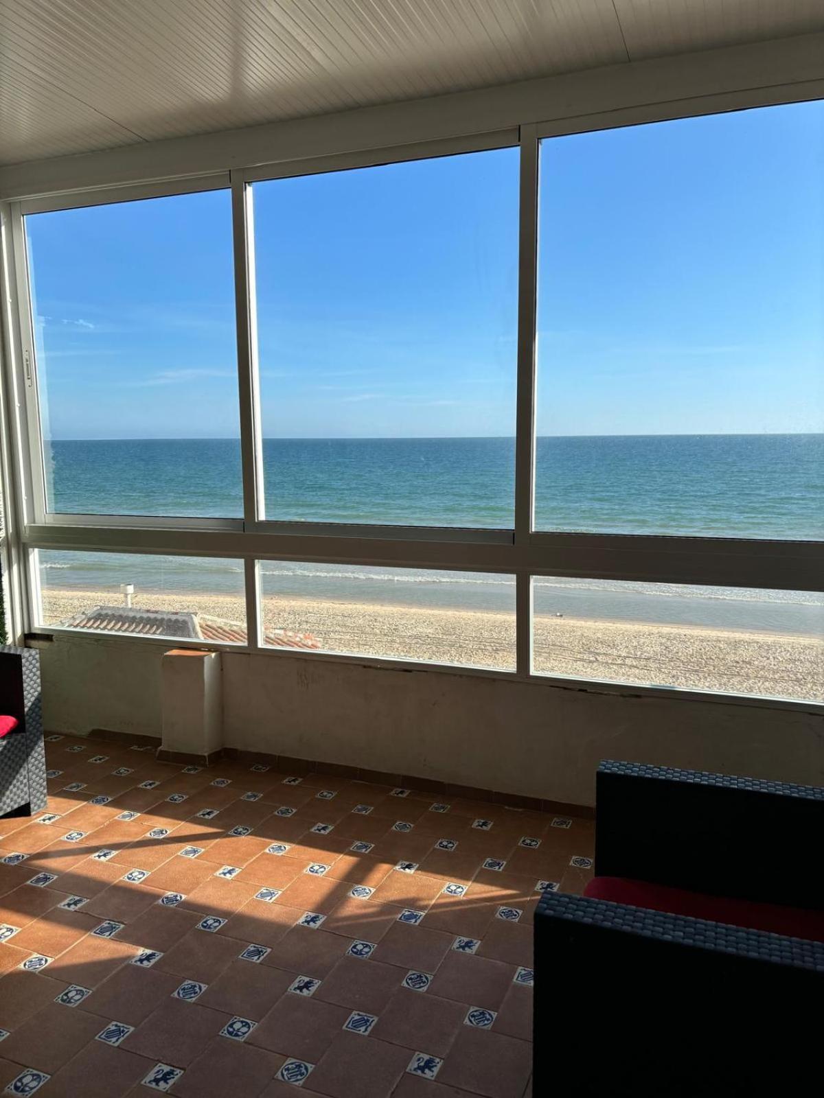 A La Orilla Del Mar Apartment มาตาลัสกาญาส ภายนอก รูปภาพ