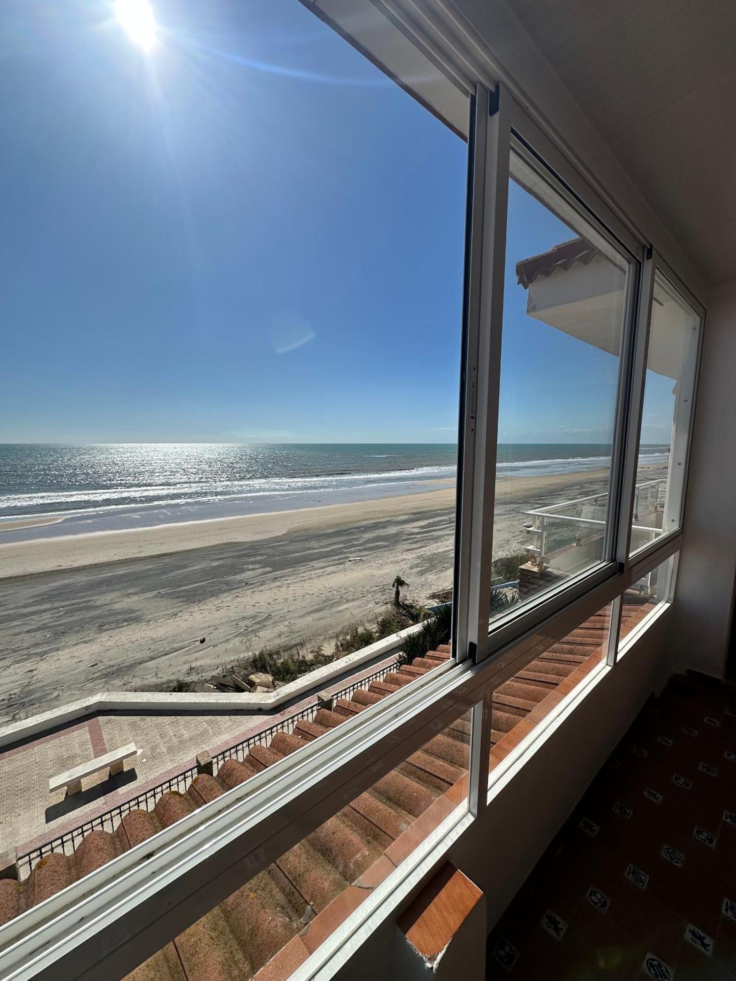 A La Orilla Del Mar Apartment มาตาลัสกาญาส ห้อง รูปภาพ