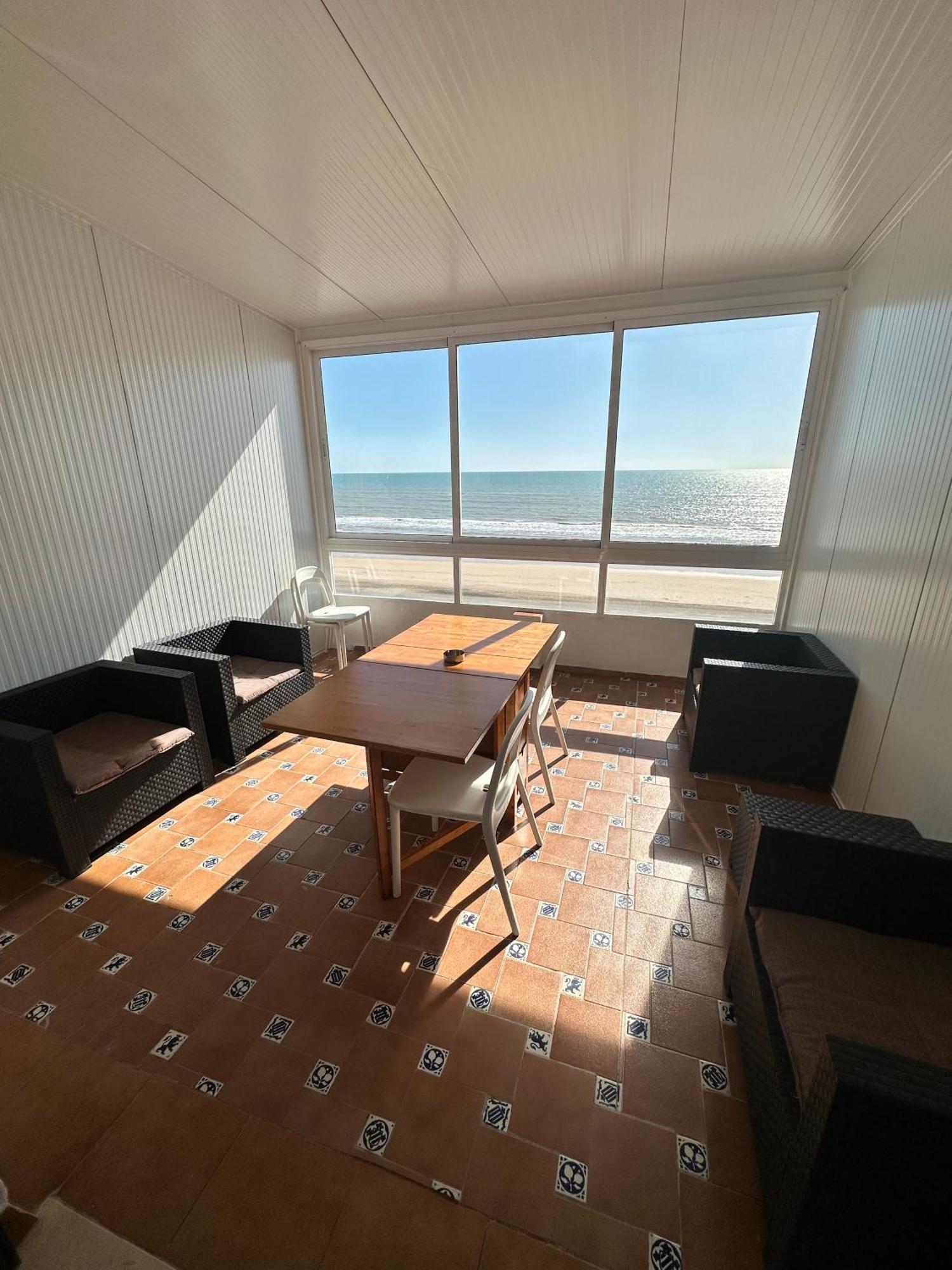 A La Orilla Del Mar Apartment มาตาลัสกาญาส ภายนอก รูปภาพ