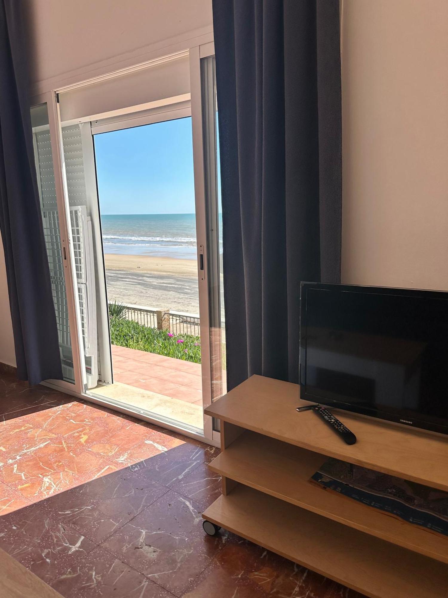 A La Orilla Del Mar Apartment มาตาลัสกาญาส ภายนอก รูปภาพ