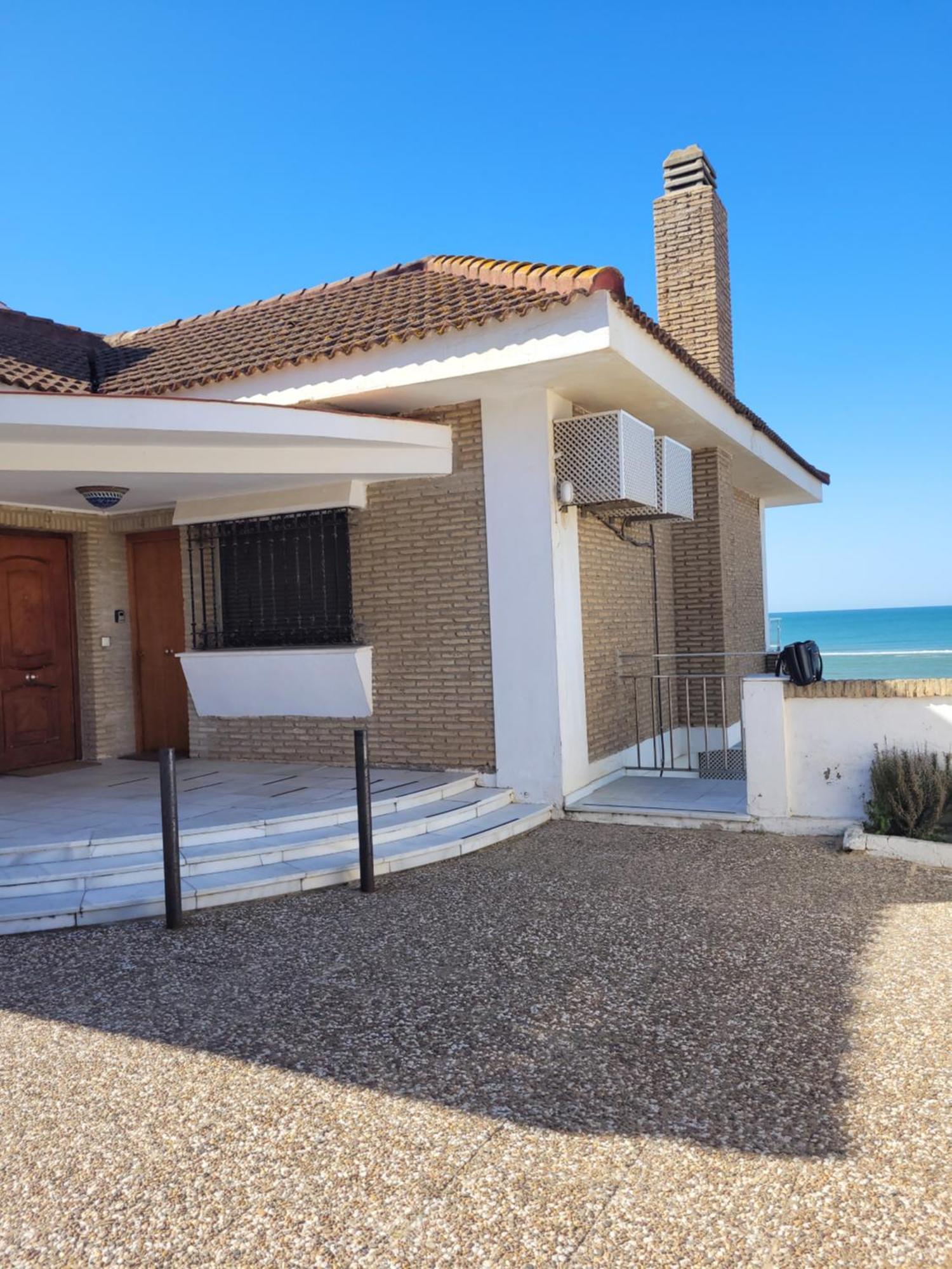 A La Orilla Del Mar Apartment มาตาลัสกาญาส ภายนอก รูปภาพ