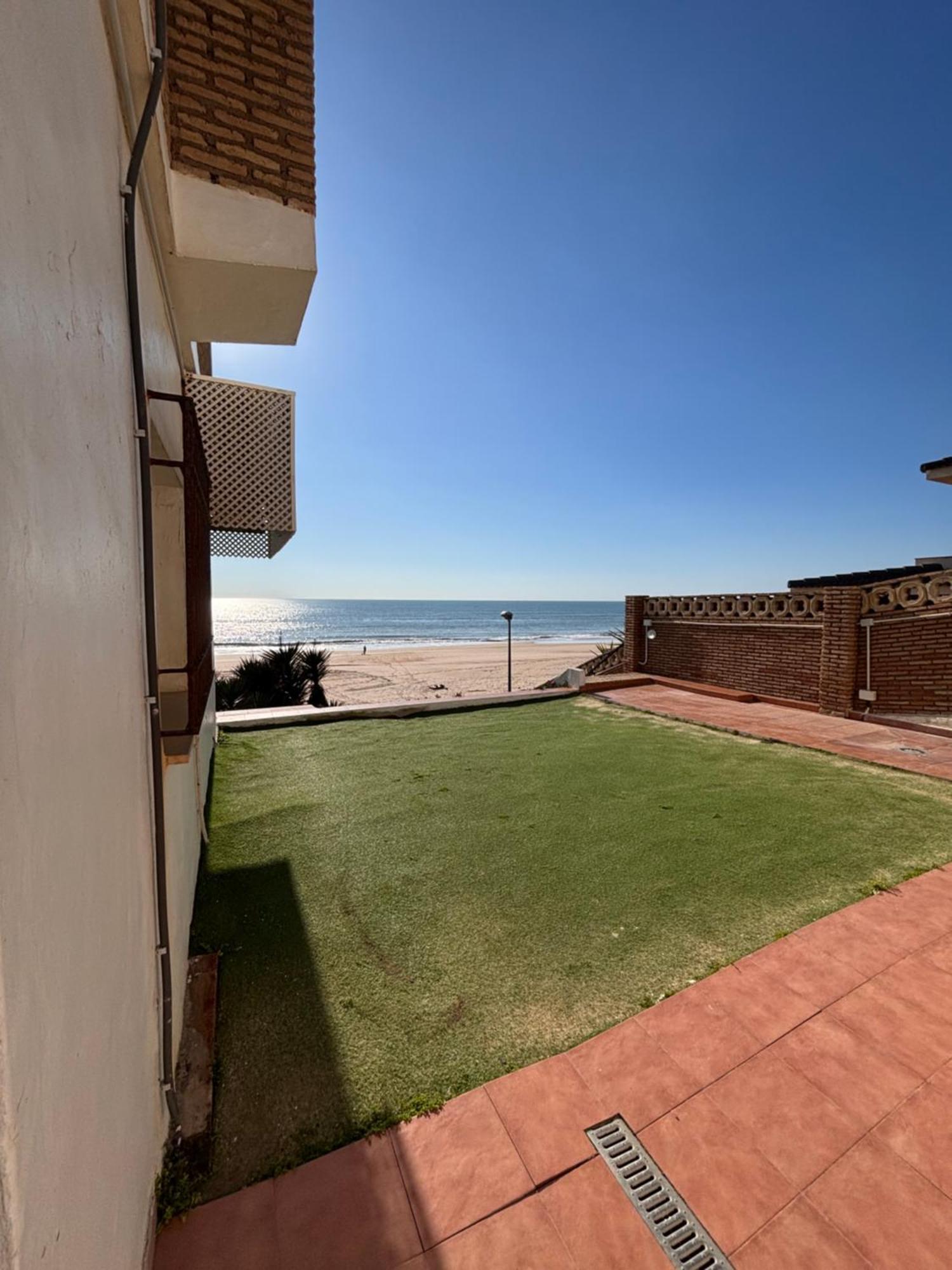 A La Orilla Del Mar Apartment มาตาลัสกาญาส ภายนอก รูปภาพ